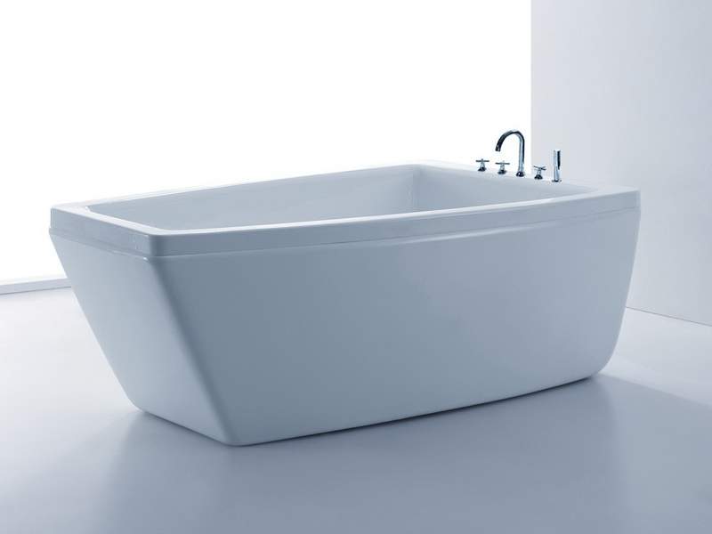 Стильная гидромассажная ванна Sunrans SR5D040 (рис.1)